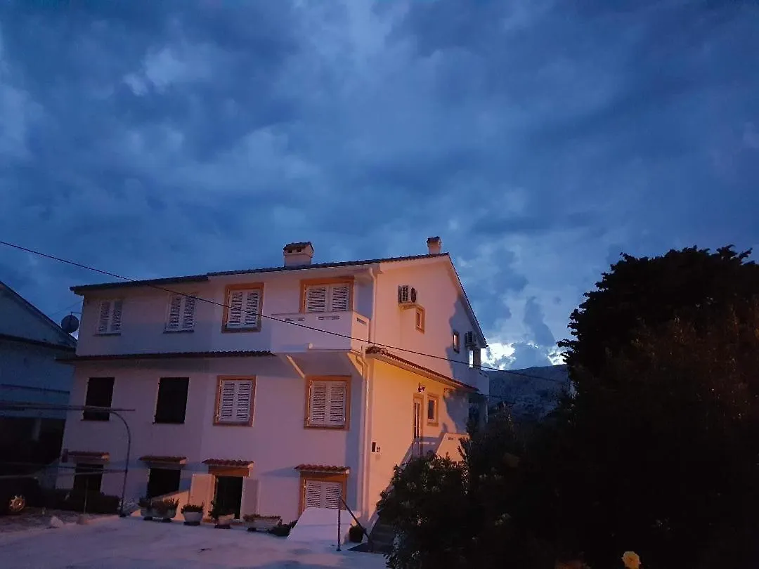 Apartments Marketic Baška