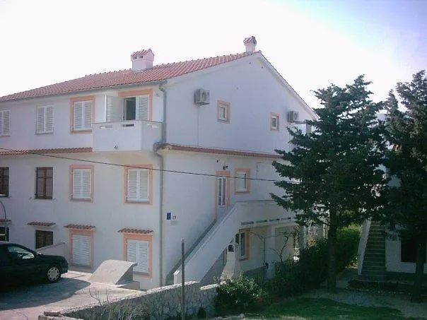 Apartments Marketic Baška 0*,  Croácia